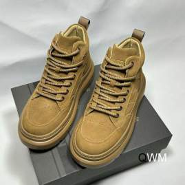 Picture of UGG Shoes _SKUUGGsz39-44WM100119922